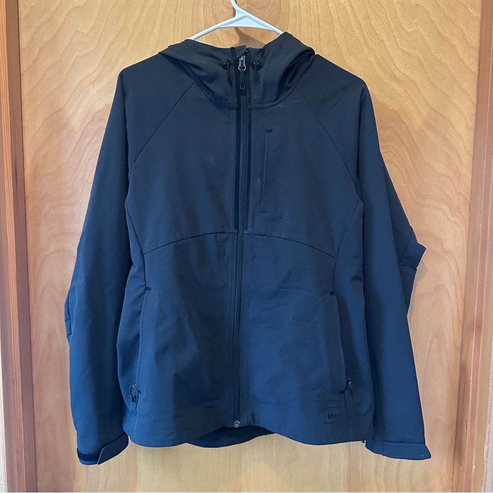 REI Women's Black Rain Jacket